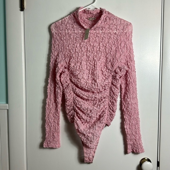 NWT Free People Day and Night Pink Lace Long Sleeve Bodysuit Small - Picture 2 of 12